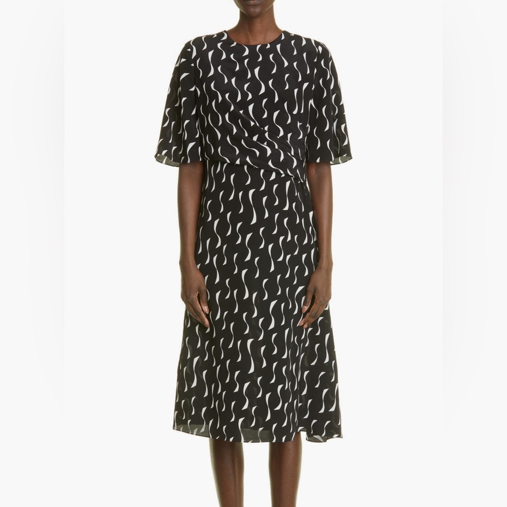 NWOT St. John RARE Abstract Geo Print Silk Dress Size 6